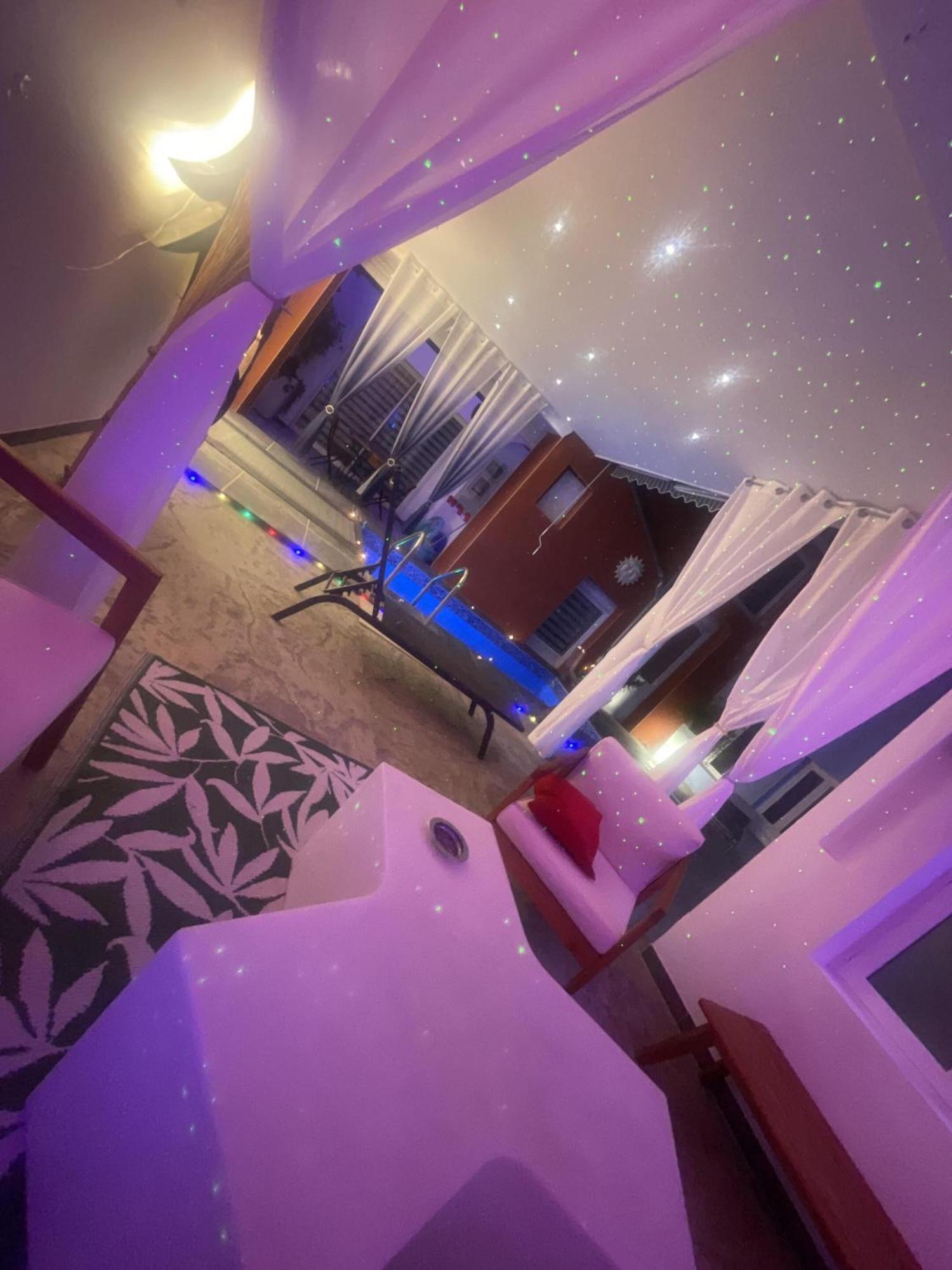 Villa Kiara Hebergements Cusset Chambre photo